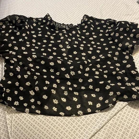 Princess Polly Top size 2 - Picture 3 of 3